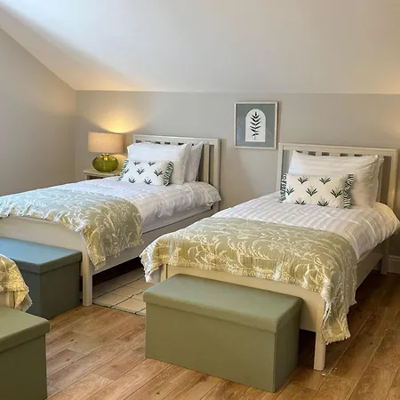 490 - Holiday home *