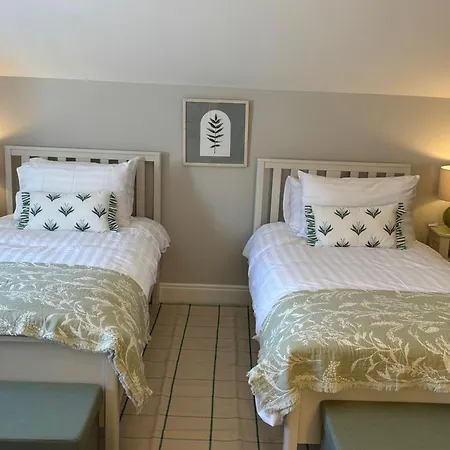 Holiday home 490 -
